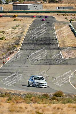 media/Oct-18-2025-Extreme Speed (Sat) [[d6d7e1fef1]]/Group 3 Purple/Session 3 (Turn 1)/